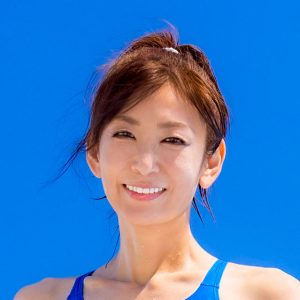 ミラクルレジェンド中島史恵、恒例の年イチDVDで見せた輝く美ボディーと57歳の色香