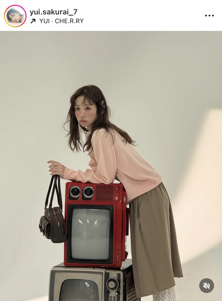 いつもは見せないような表情がとてもキュート