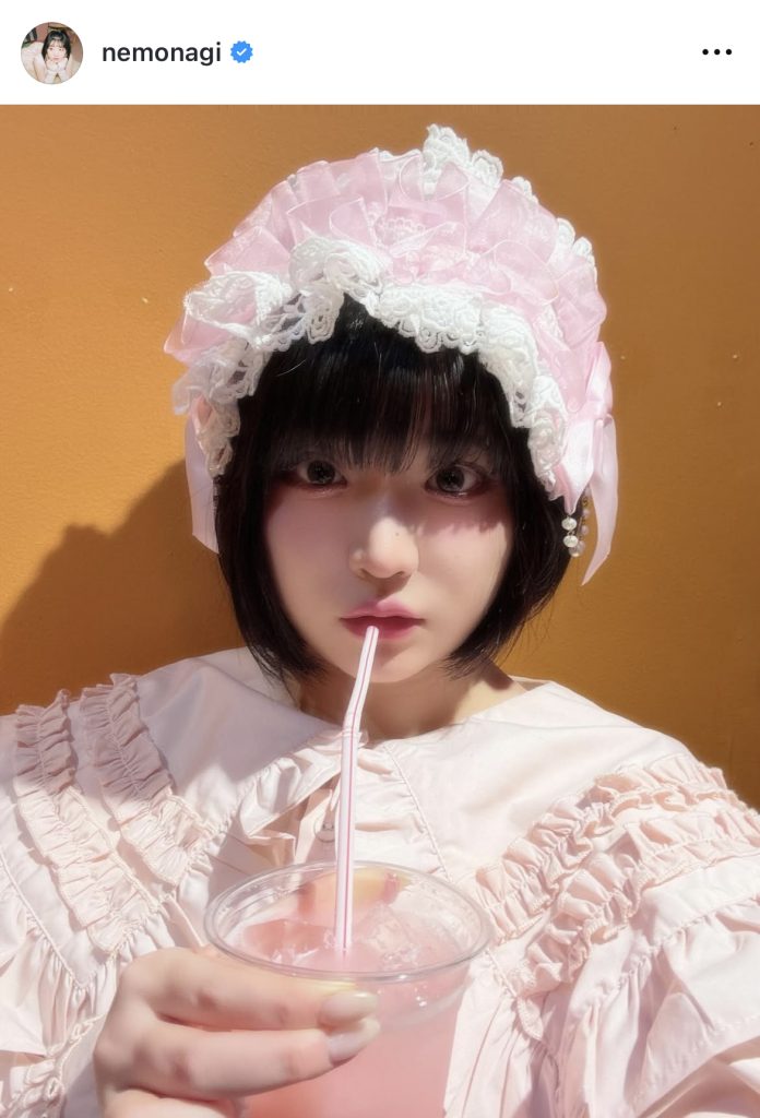 根本凪がバブみ感いっぱいのロリータ衣装姿を公開