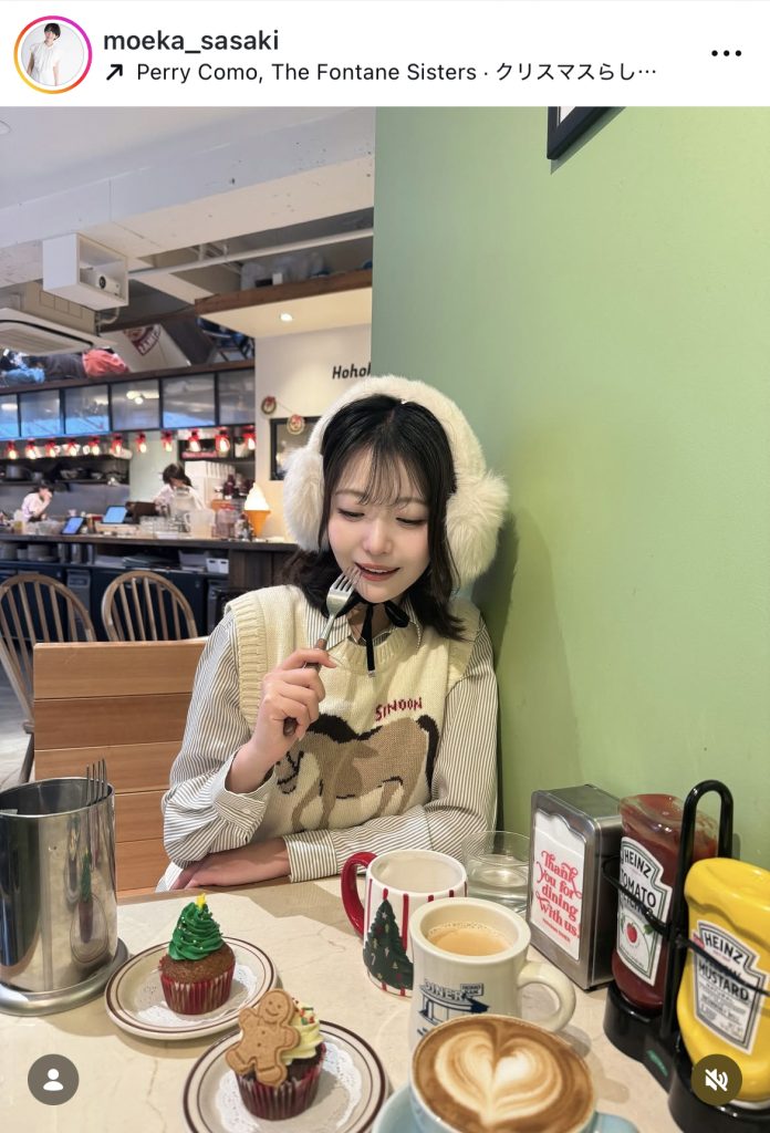 カフェで充実した時間を過ごす