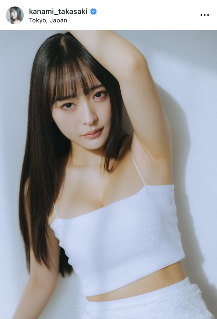 魅惑の表情を見せる高崎かなみ