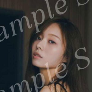 乃木坂46梅澤美波、美しいボディーシルエット…普段は見られないレアなショットが封入特典ポストカードに