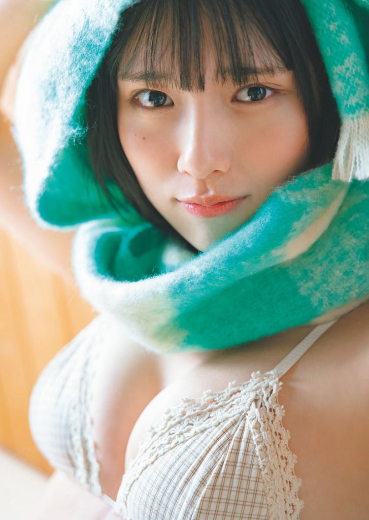 『週刊プレイボーイ7号』に登場している日比谷萌甘