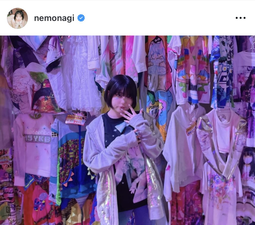 決めポーズでパシャリ