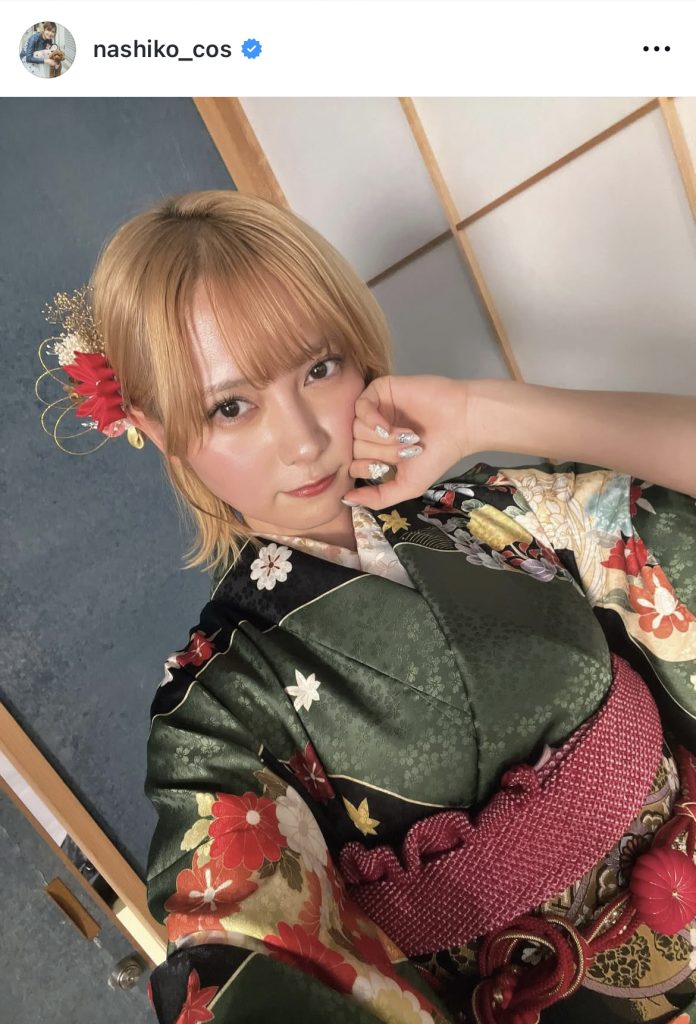 お着物姿で新年のごあいさつ