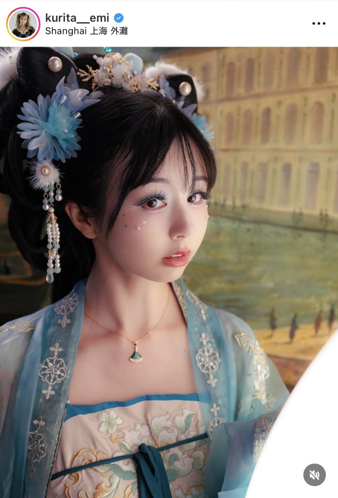 中国・上海で美しいドレス姿を披露