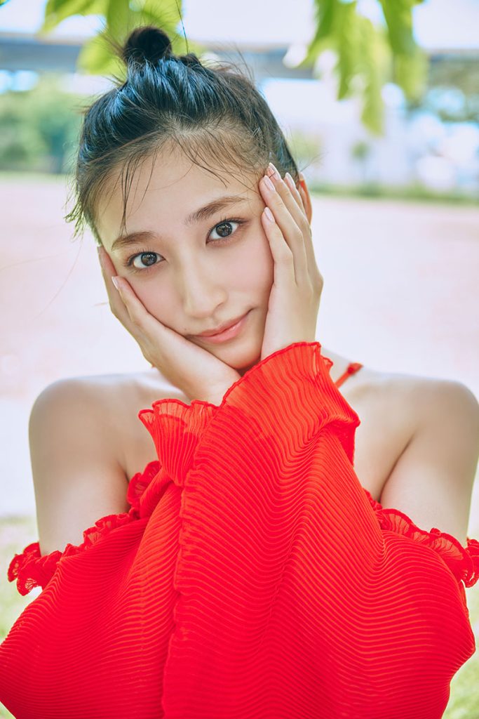 Devil ANTHEM.水野瞳2nd写真集『キミの瞳に。』