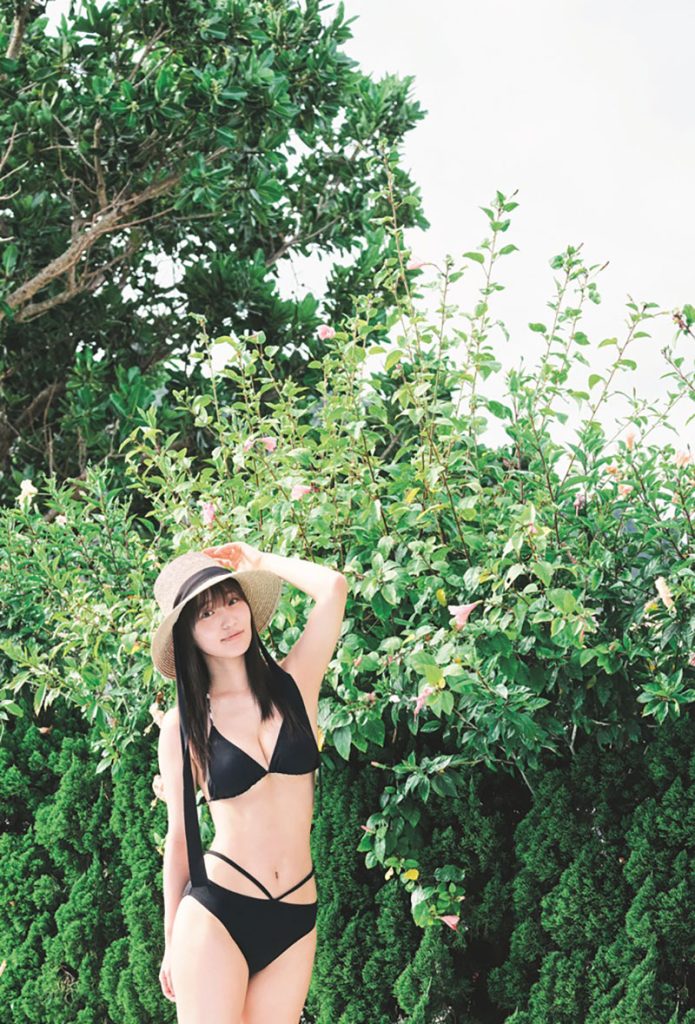 菅井友香写真集『たびすがい』