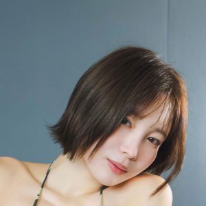 カメラ女子が「戦場」「洗浄」「扇情」グラビアに挑戦