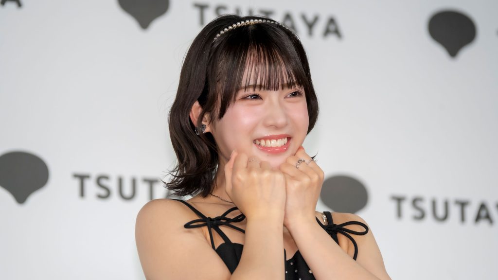 NMB48・芳賀礼1st写真集『ぽんっ』出版記念取材会より