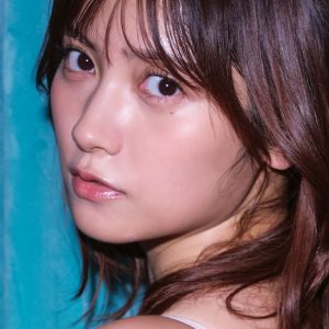 桃月なしこがキュートな“紫ボブ”を公開「なしこたそカワイイ」「似合ってて良い」「耳掛けも舌ぺろも最高です」