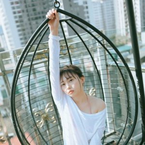 木﨑ゆりあ3rd写真集の“帯コメ”をブラマヨ小杉が担当「ゆりあちゃんやーーー!!」