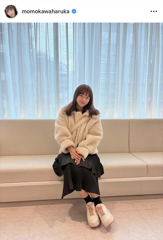 “ももはる”こと百川晴香がキュートな私服姿を公開
