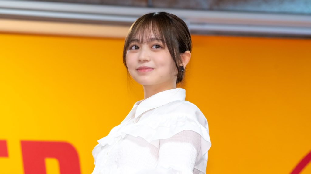 蓬莱舞が2nd写真集『ラストシーン』発売記念取材会に出席