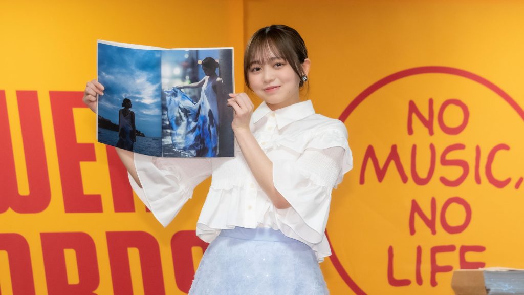 蓬莱舞が2nd写真集『ラストシーン』発売記念取材会に出席