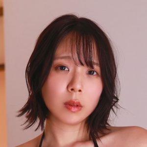 遅咲きのグラドルが見せる、昼下がりの危うい魅力