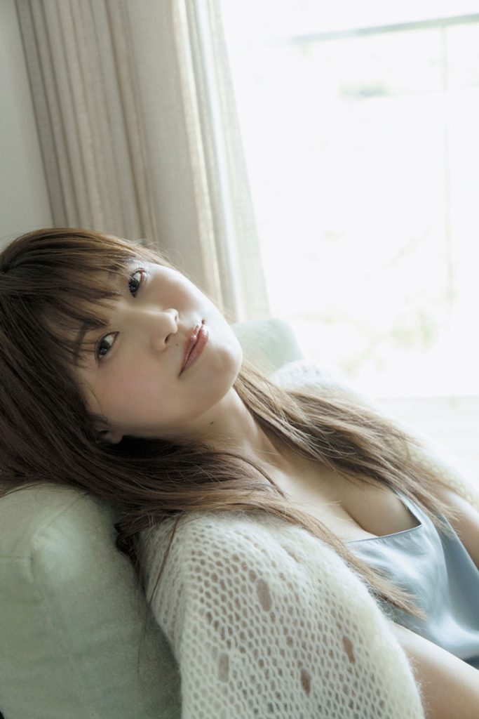 西澤由夏1st写真集『Tailwind』