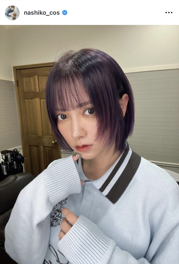 桃月なしこが髪の毛を紫に染めたカットを公開