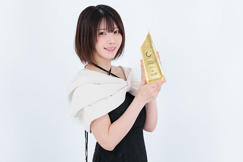 『第3回トップカバーアワード』を受賞したえなこ