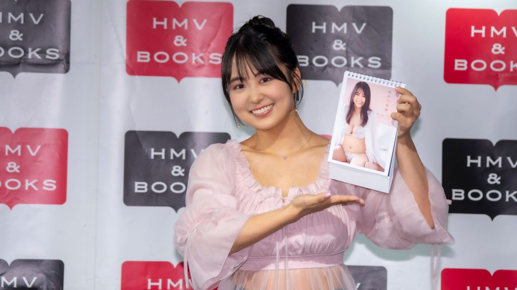 福井梨莉華が『卓上 福井梨莉華 2026.4-2027.3カレンダー』発売記念取材会に出席