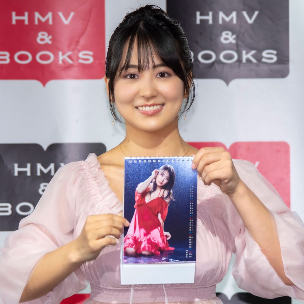 福井梨莉華が『卓上 福井梨莉華 2026.4-2027.3カレンダー』発売記念取材会に出席