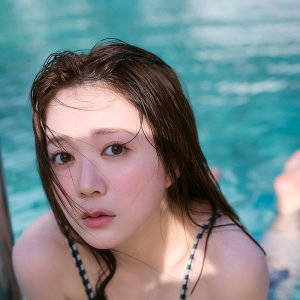 声優・伊藤彩沙、20代最後の写真集は“大人な甘さ”凝縮　水着・ランジェリーで新たな表情