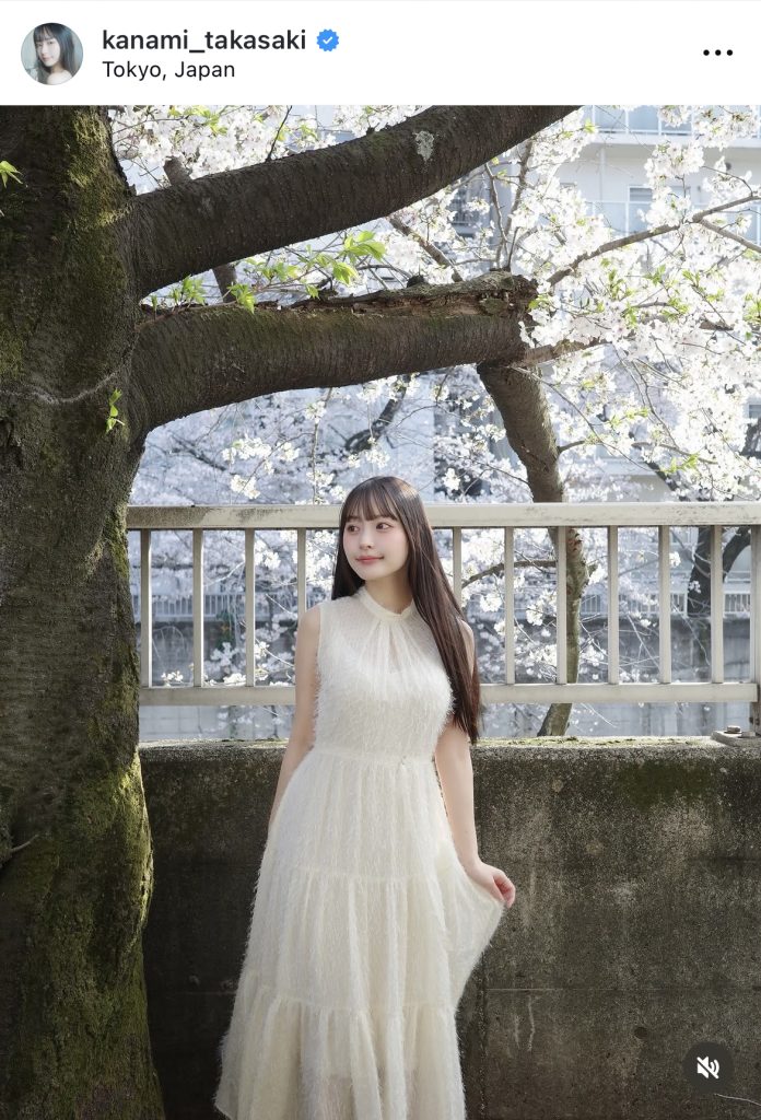 春っぽい装いが爽やかでキュート