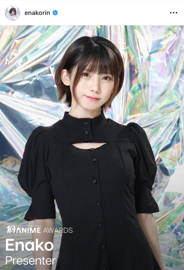 黒の衣装が良く似合う1枚