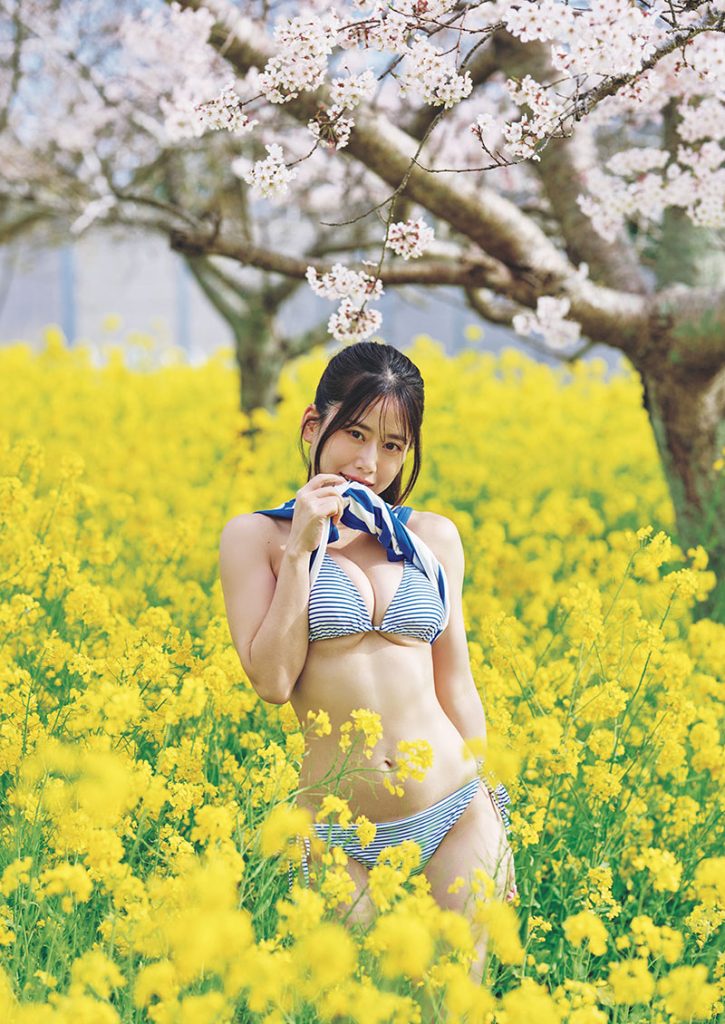 『週刊プレイボーイ18号』に登場している奥津マリリ