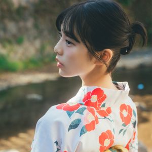 菊地姫奈と週末を一緒に過ごす…浴衣やパジャマ姿、水着やランジェリーショットも