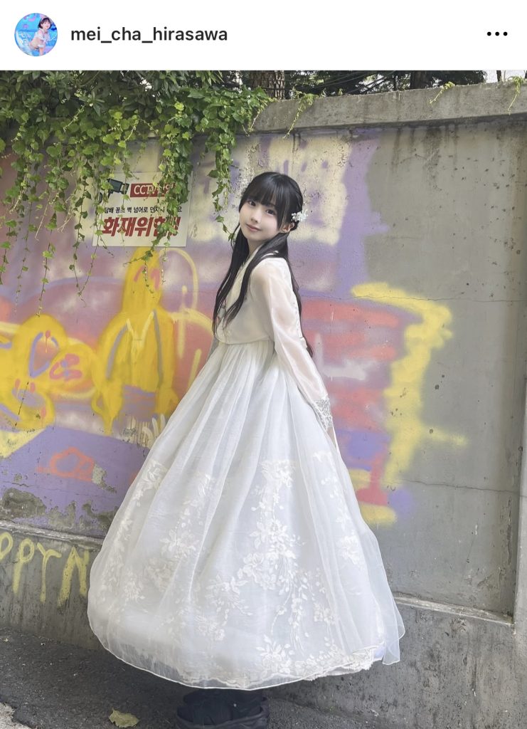 純白ドレスでごきげんのめいちゃ