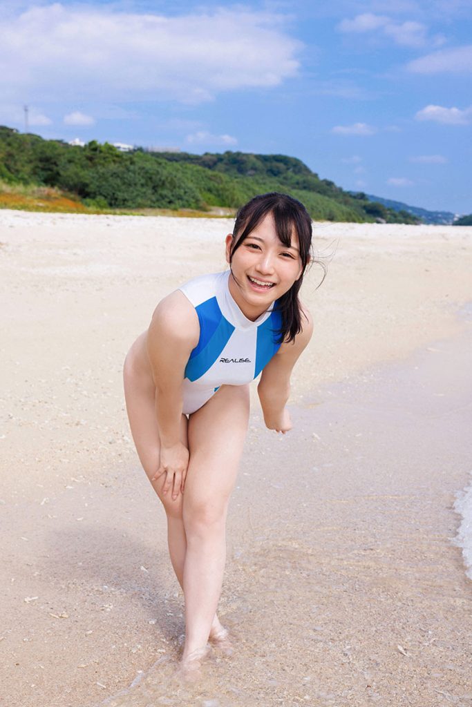 グラビアアイドル一ノ遼イメージDVD「0からいちの距離」より