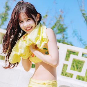 CANDY TUNE村川緋杏1st写真集発売決定！水着ショットや寝起きすっぴんカットも収録「夢の中の出来事みたい」