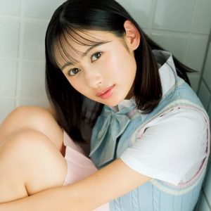 NMB48岡腰星来、フレッシュな水着グラビアショット