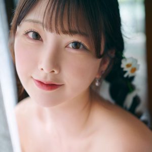 美しき元アイドル、豪華クルーザーから古民家まで　宮古島で魅せた“可憐と艶”