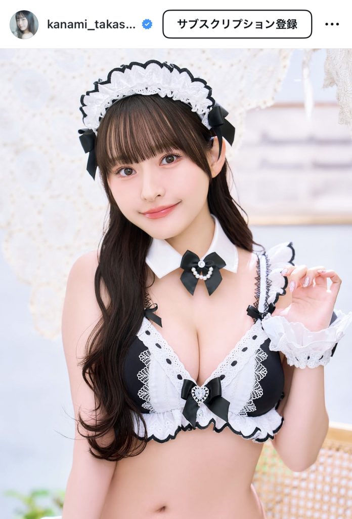 ヘッドドレスも似合っていてキュート