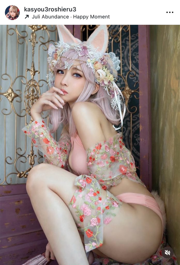 火将ロシエルがセクシーなコスプレカットを公開