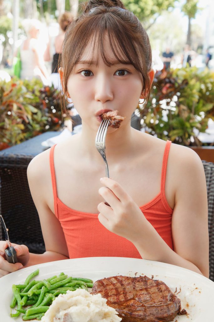 日向坂46藤嶌果歩1st写真集『果実の歩幅』より