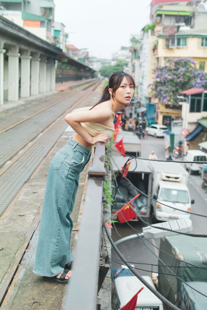 ≒JOY逢田珠里依1st写真集