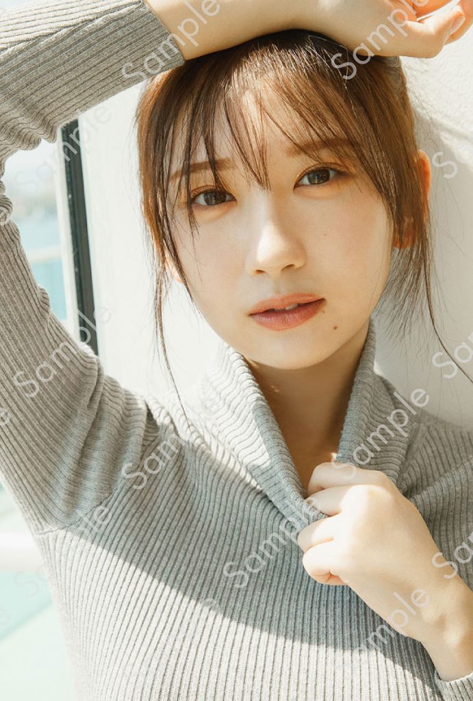 日向坂46藤嶌果歩1st写真集『果実の歩幅』より、未来屋書店ポストカード