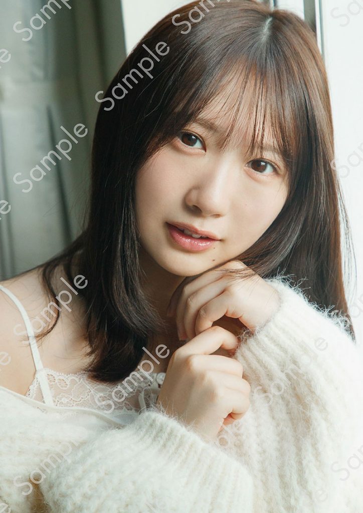 日向坂46藤嶌果歩1st写真集『果実の歩幅』より、HMV&BOOKS SHIBUYA折り目なしB3ポスター