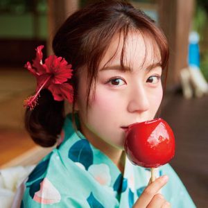元フジコーズ、さえわたる清楚系美女の艷やかな仕草と抜群のスタイル