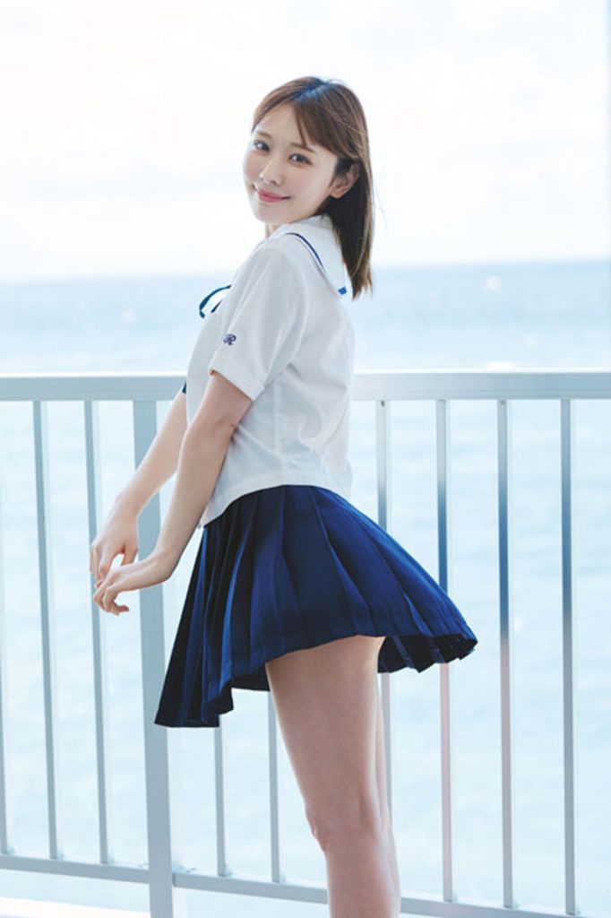 グラビアアイドル末永みゆイメージDVD「あの日のつづき…」より