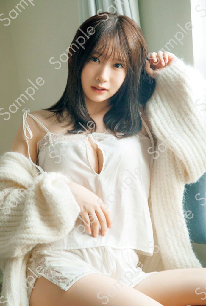 日向坂46藤嶌果歩1st写真集『果実の歩幅』より封入特典ポストカード第1弾