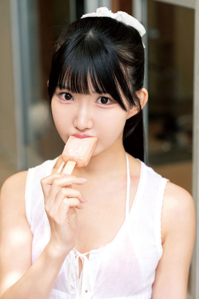 グラビアアイドル五百木いおイメージDVD「すごいいお」より