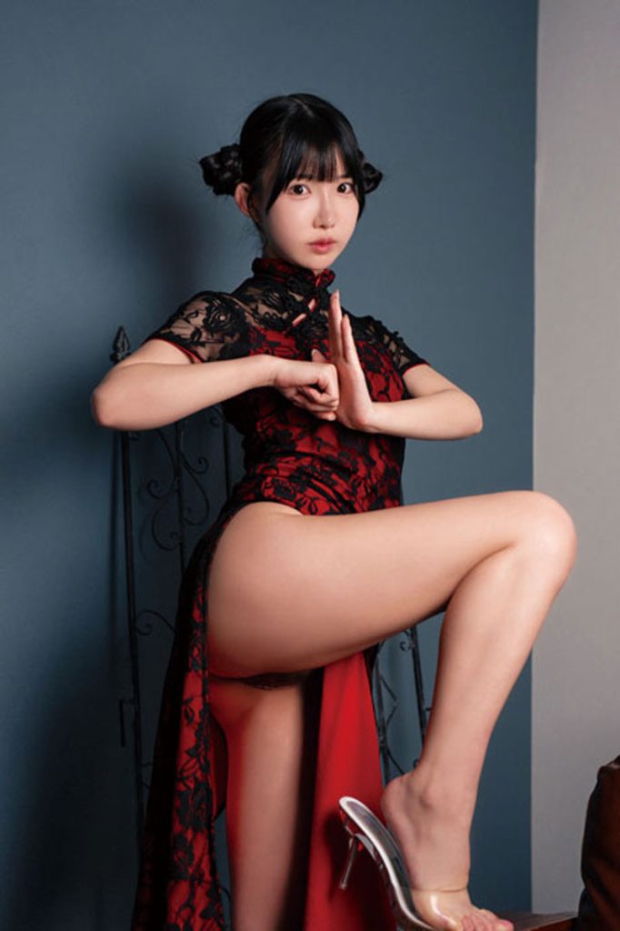 グラビアアイドル五百木いおイメージDVD「すごいいお」より
