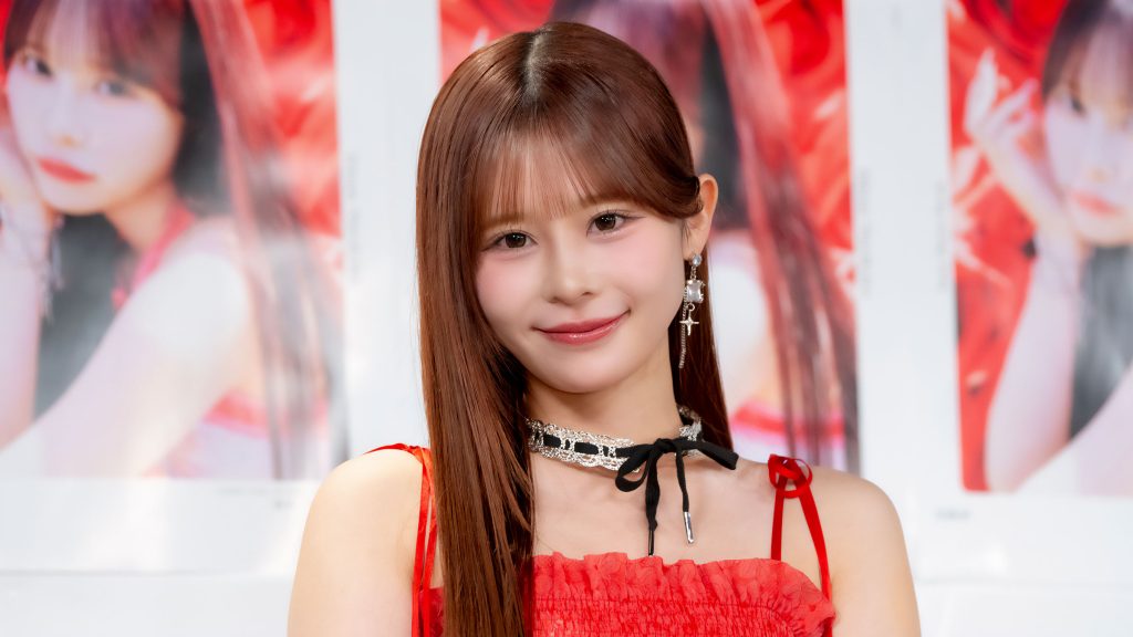 CANDY TUNE・村川緋杏が1st写真集「the Bibian」発売記念取材会に出席