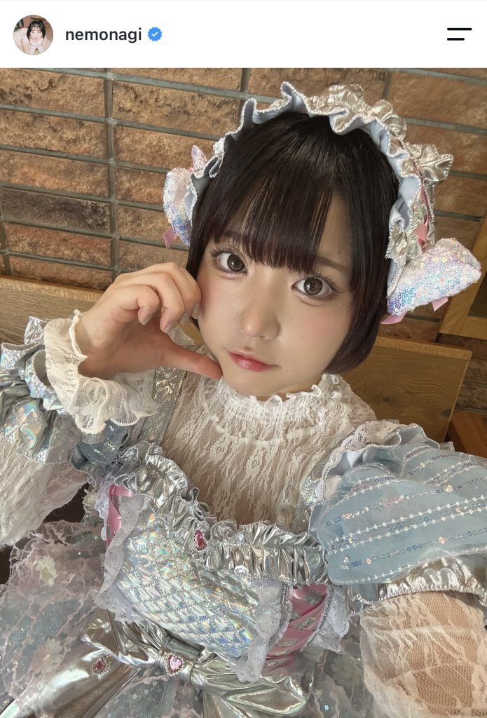 根本凪が「LuckyFes」で新衣装姿を公開