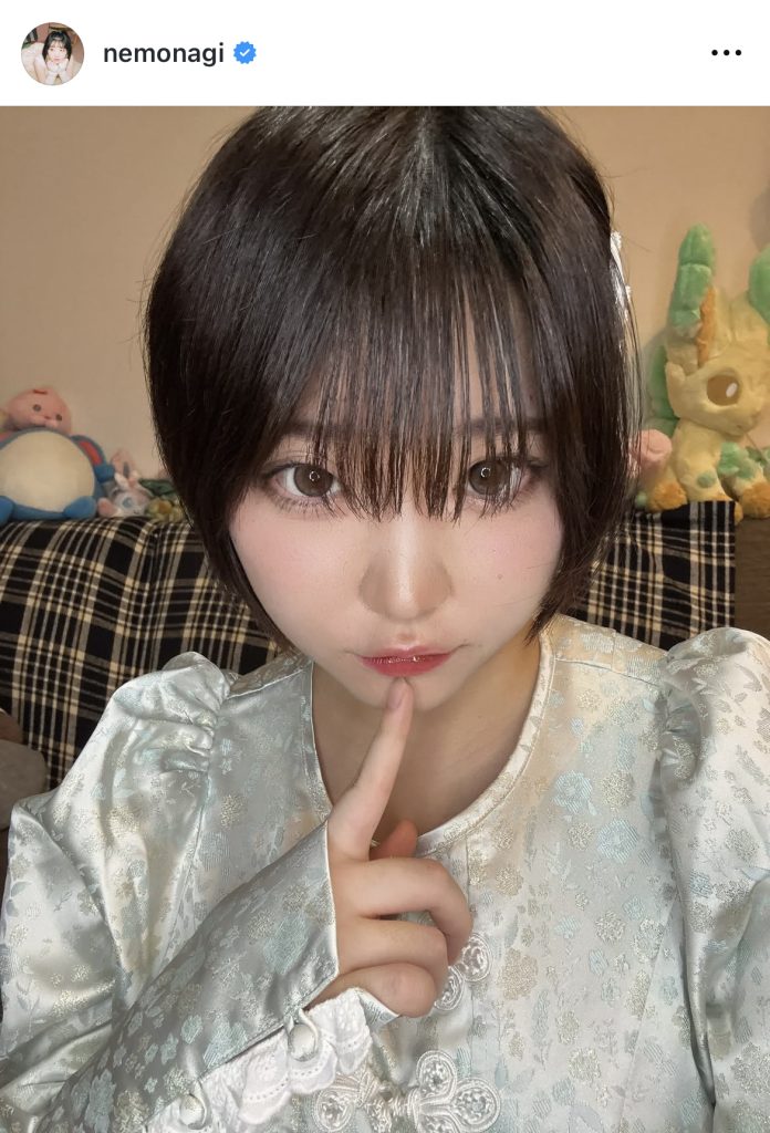 キュートな「merry jenny」の衣装姿