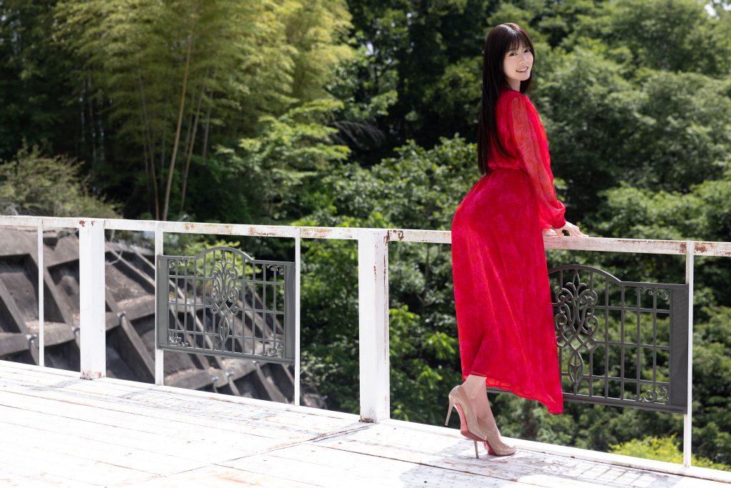 栗原もみじ写真集『美尻の国』